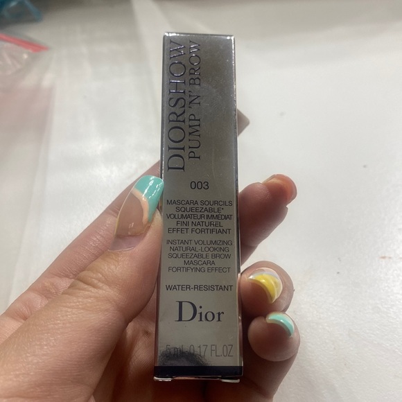 💃🏼 NEW Dior Diorshow Pump 'N' Brow Squeezable Brow Mascara - Picture 2 of 5